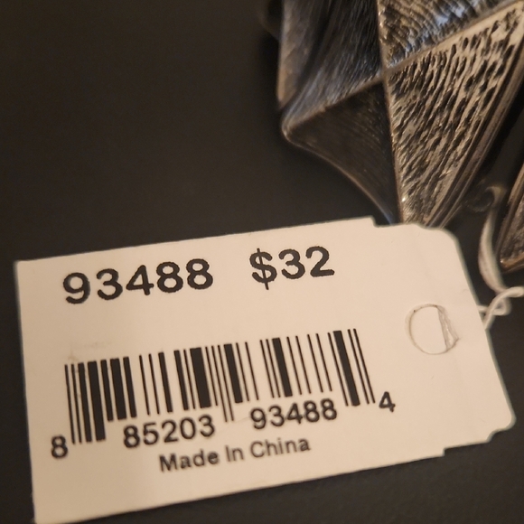 NWT ViVi Women's Vintage Silvertone Rustic Bold Geometric Stretch Bracelet - Picture 3 of 7